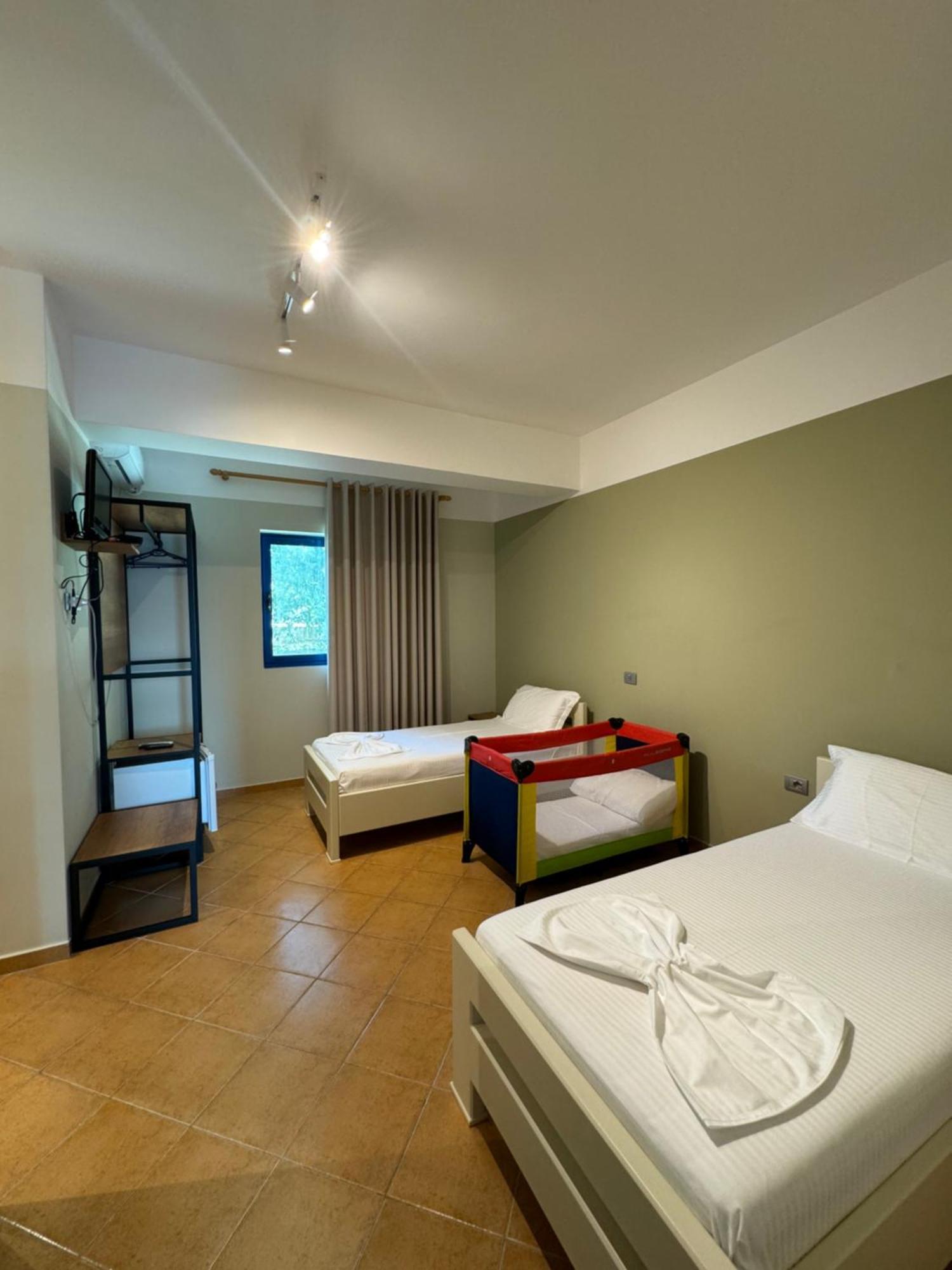 Hotel Cekodhima Radhimë Dış mekan fotoğraf