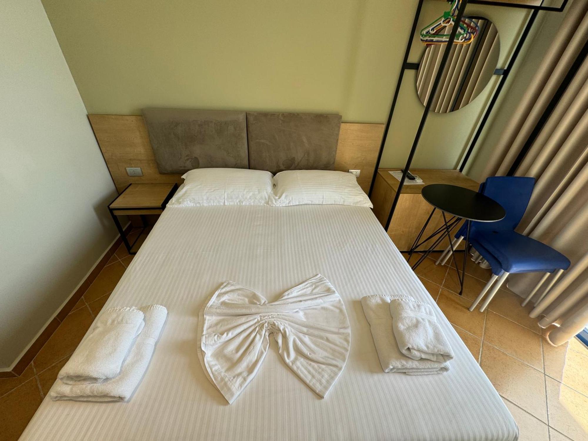 Hotel Cekodhima Radhimë Dış mekan fotoğraf